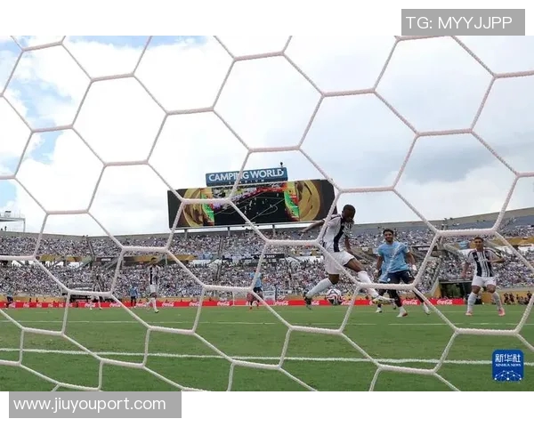 世界杯波尔图大胜曼城乌龙球成比赛转折点全场沸腾解析