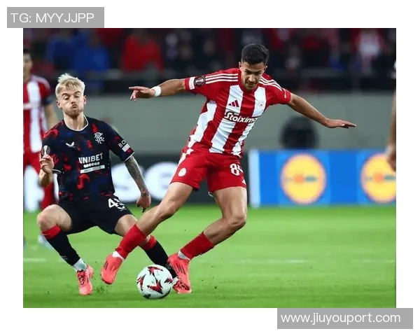 欧联杯震撼战役拜仁狂胜皇马引发全场热议与分析